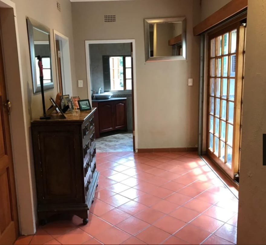 5 Bedroom Property for Sale in Kosmos North West